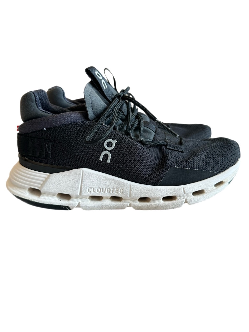 On Cloudnova CloudTec Lifestyle Sneakers Black White Women’s Size 5.5
